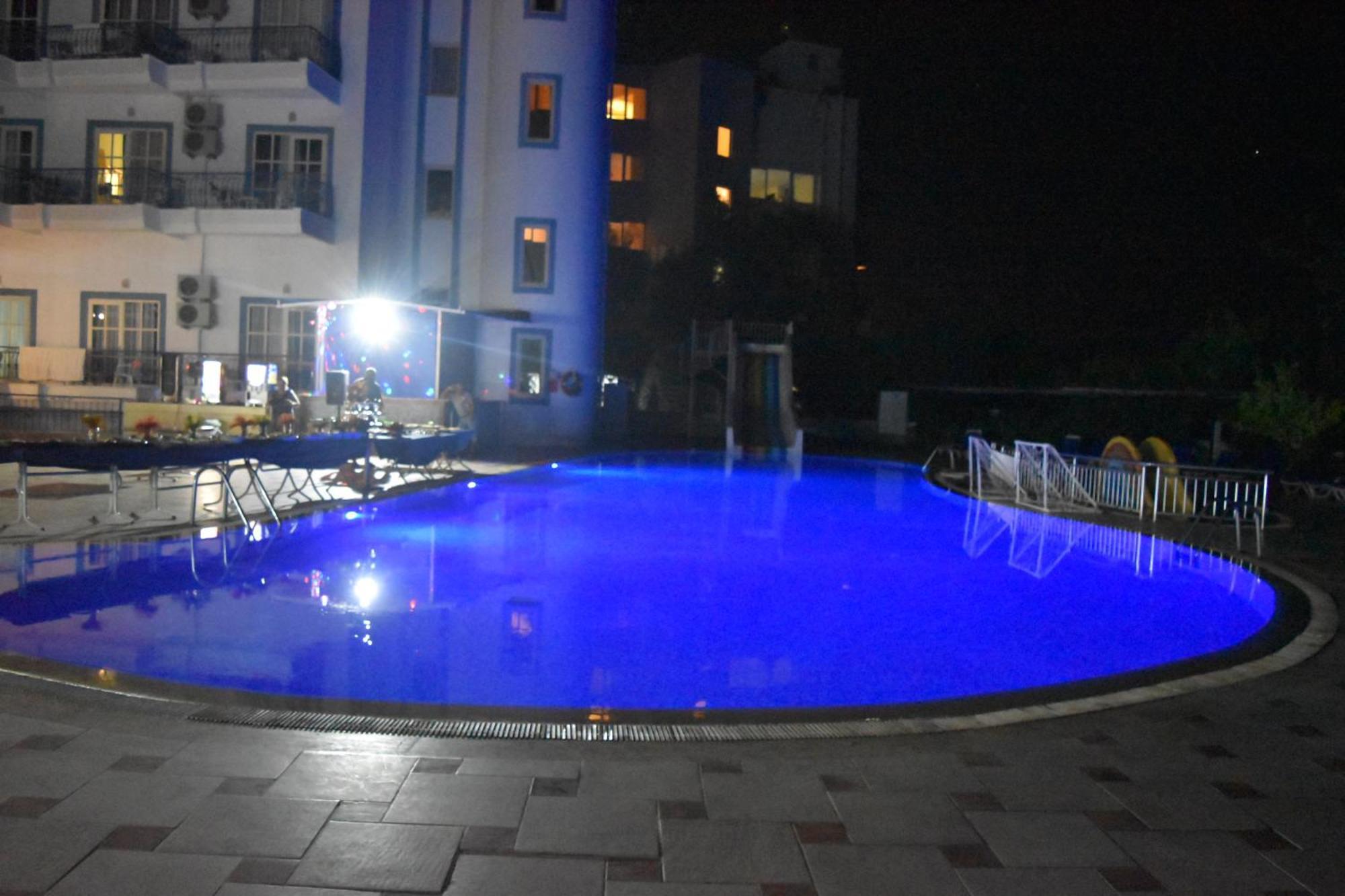 Ares Blue Hotel Kiris Exterior photo